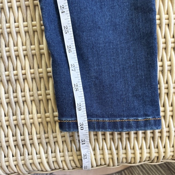 Judy Blue Straight Fit Distressed Jeans size 29 staple layered minimalist - Picture 9 of 9